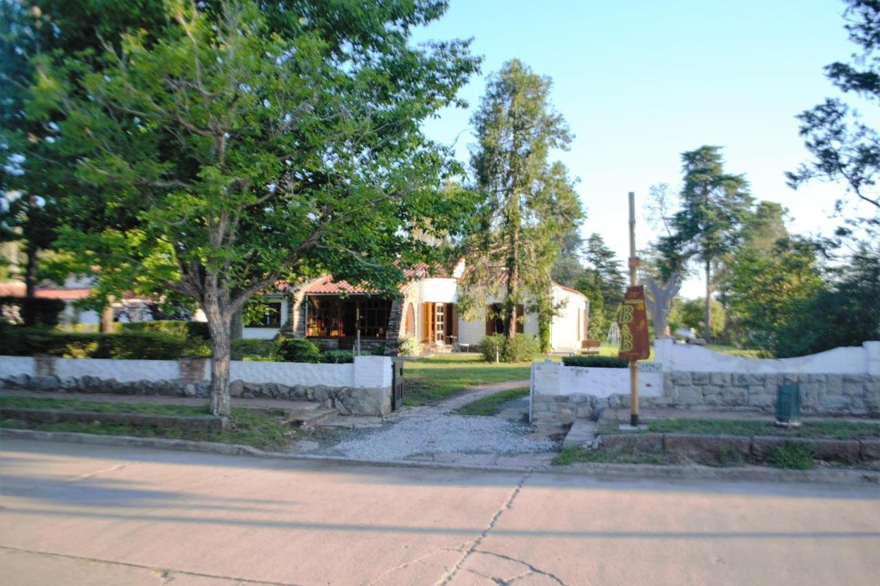 Casa De Huespedes - B&B Villa Giardino Exterior photo