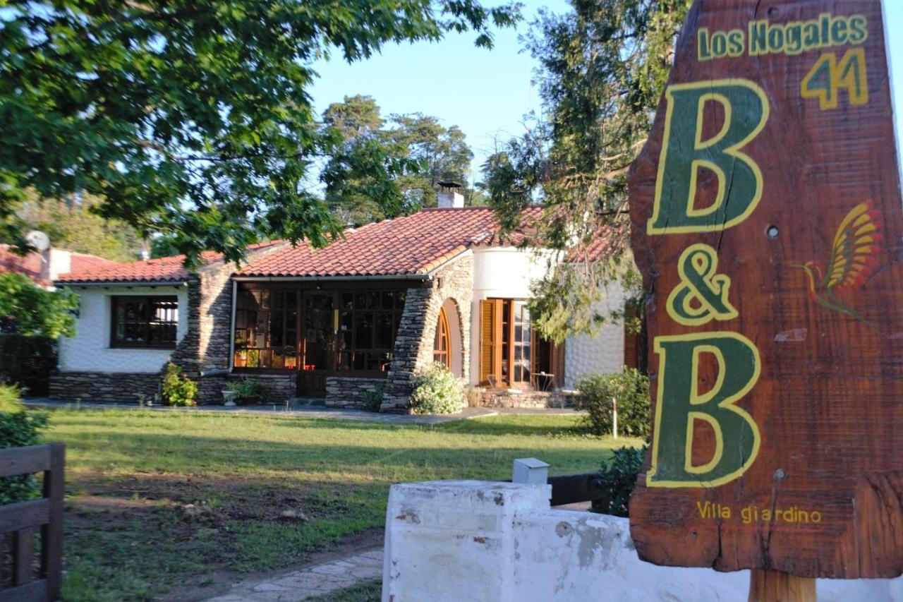Casa De Huespedes - B&B Villa Giardino Exterior photo