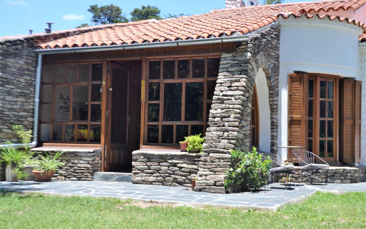 Casa De Huespedes - B&B Villa Giardino Exterior photo